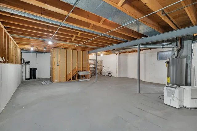 $295,900 | 20815 West Torrey Pines Lane, Plainfield, IL 60544