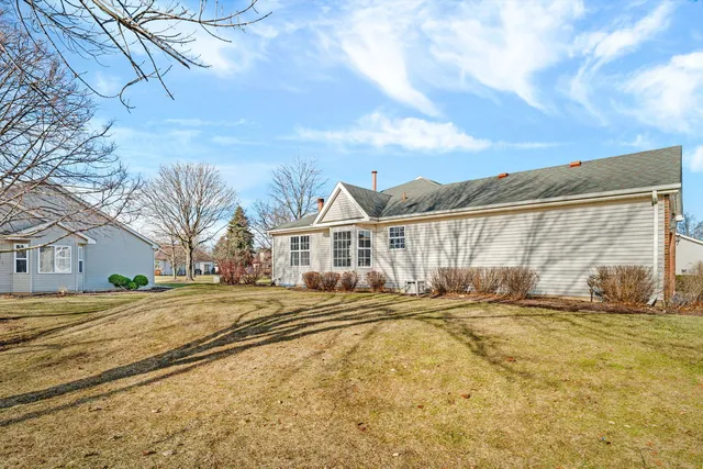 $295,900 | 20815 West Torrey Pines Lane, Plainfield, IL 60544