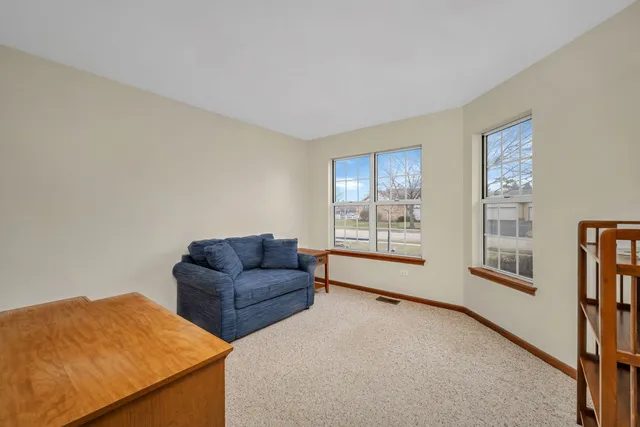 $295,900 | 20815 West Torrey Pines Lane, Plainfield, IL 60544