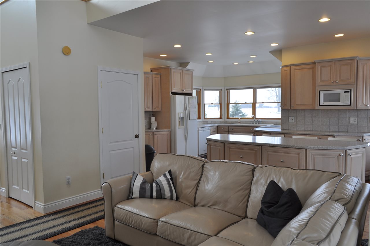 12400 Reid Road Durand, MI 48429 - Photo 18 of 78 Gallery Image 18