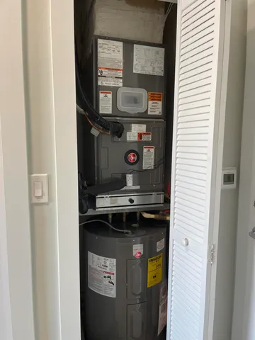 $3,990 | 616 Clearwater Park Road, Unit 805, West Palm Beach, FL 33401