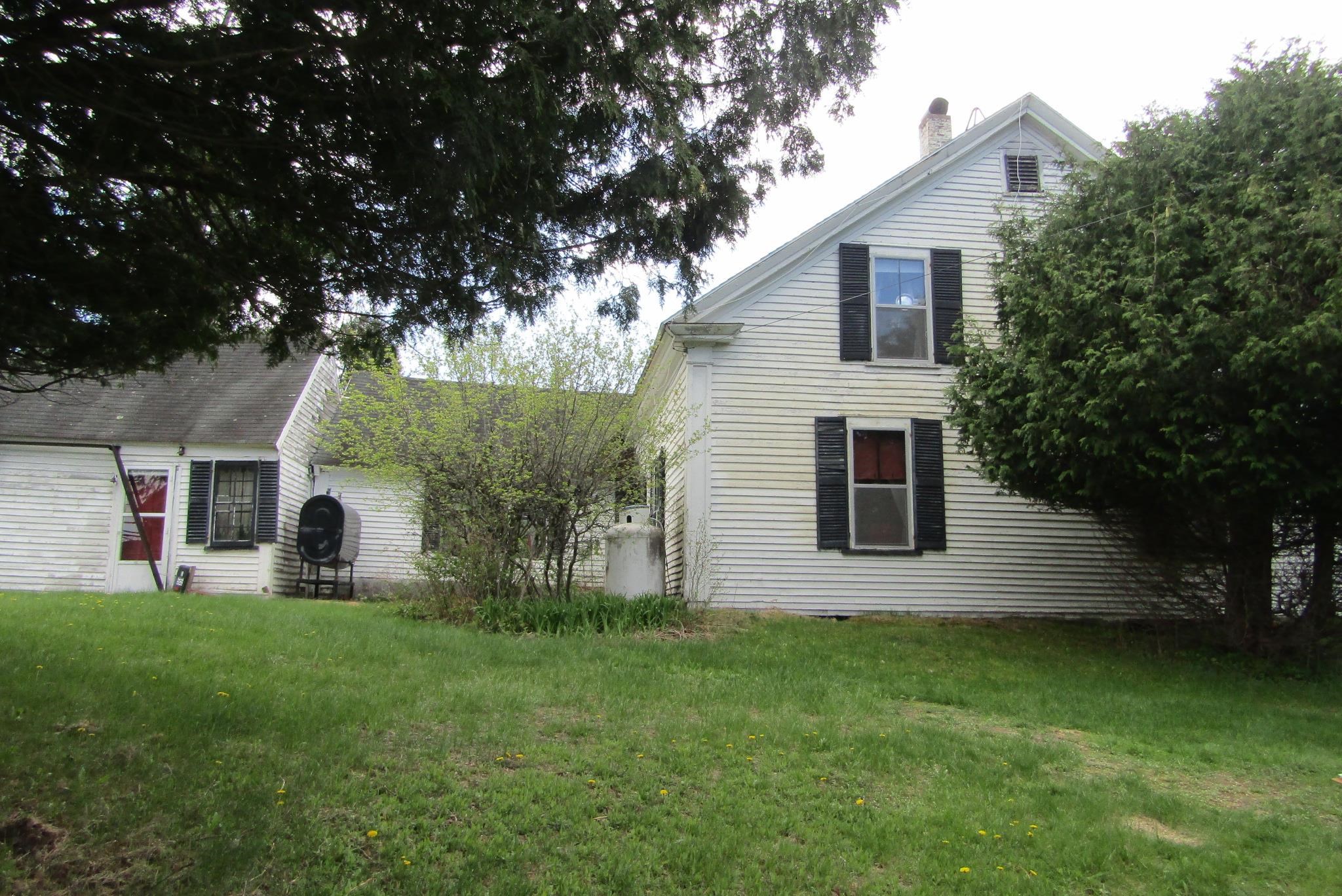 351 Coventry Road Benton, NH 03785 - Photo 5 of 41