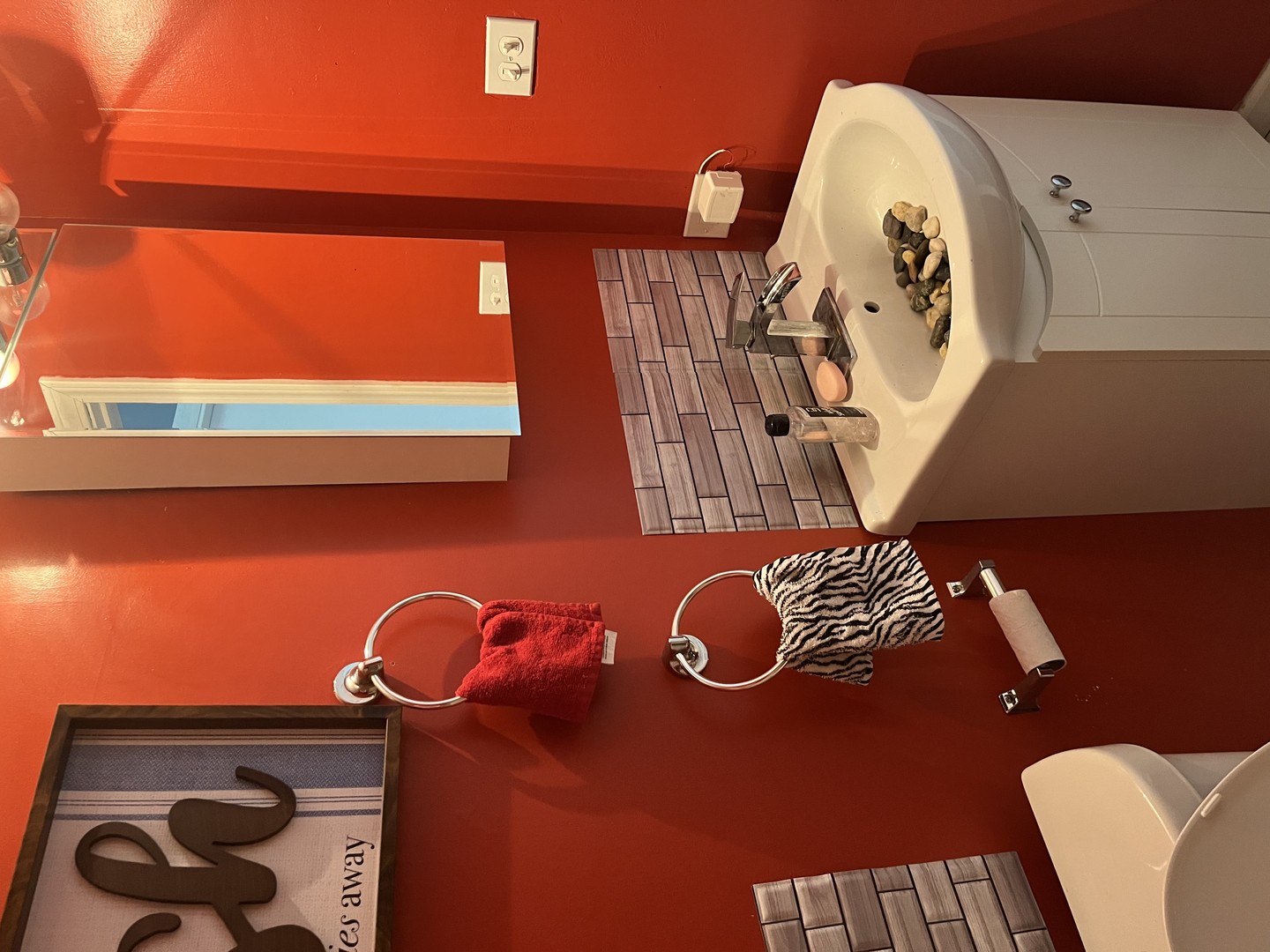 18650 Golfview Drive Hazel Crest, IL 60429 - Photo 31 of 35 a view of entryway