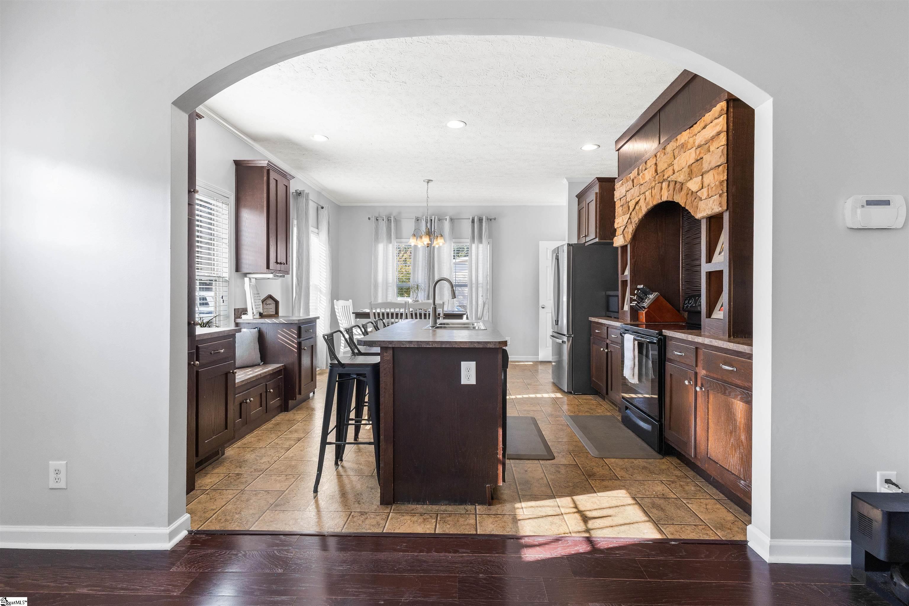 151 Lesley Road Pelzer, SC 29669 - Photo 5 of 31