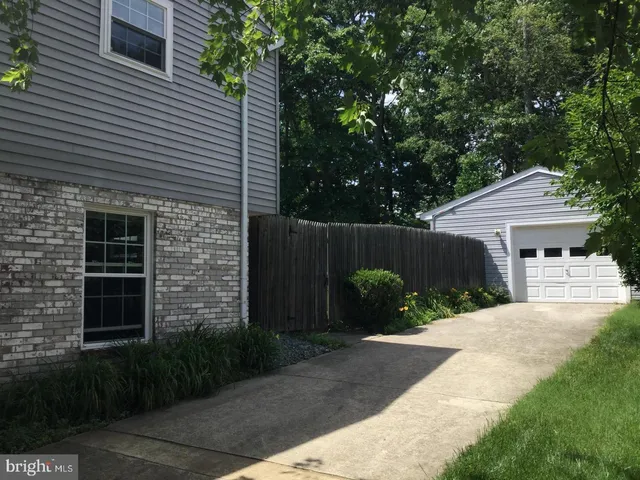 $2,700 | 1114 Ellingwood Drive, Accokeek, MD 20607