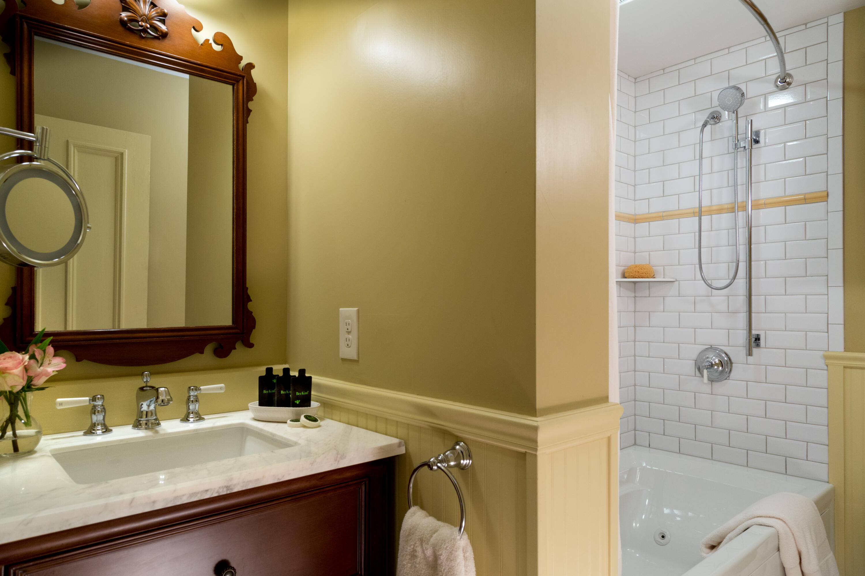 73 Talbot Avenue Rockland, ME 04841 - Photo 37 of 38 Talbot-House-Rooms-5-6
