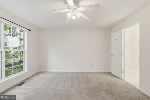 $2,500 | 4108 Vanderbilt Court, Fairfax, VA 22030