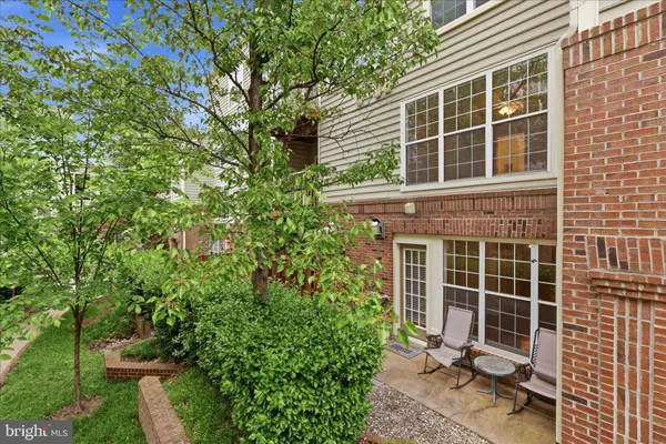 $2,500 | 4108 Vanderbilt Court, Fairfax, VA 22030