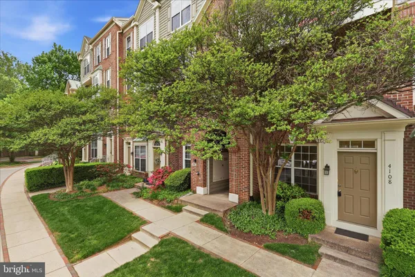 $2,500 | 4108 Vanderbilt Court, Fairfax, VA 22030