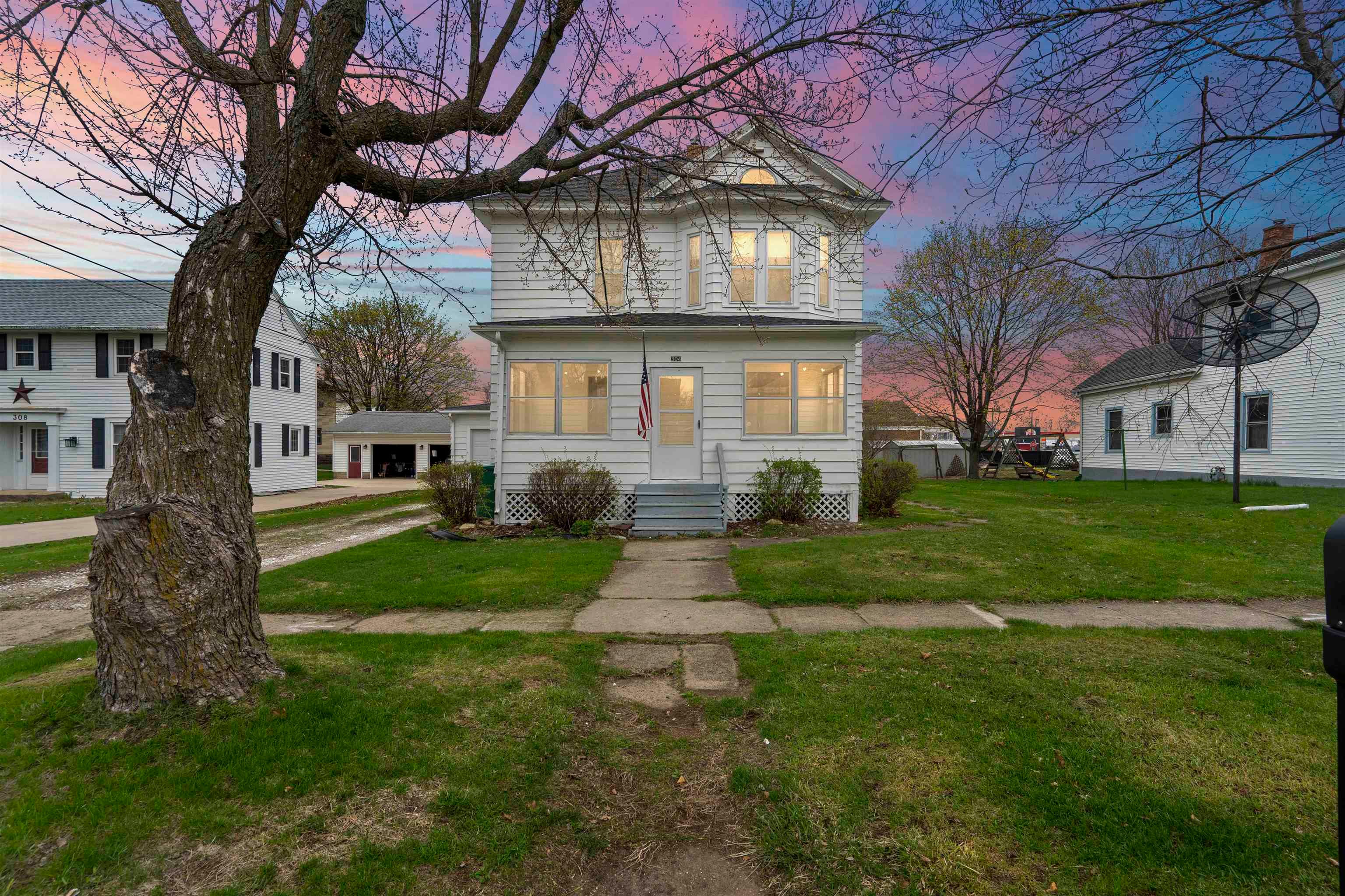 304 2nd Street Southwest Independence, IA 50644 - Photo 26 of 26 Gallery Image 26