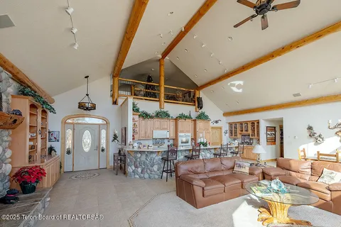 $1,800,000 | 87 Rayco Drive, Thayne, WY 83127