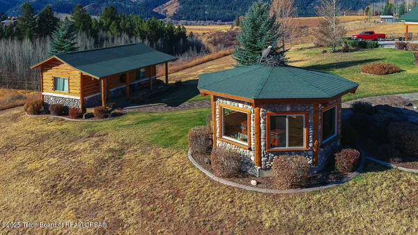$1,650,000 | 87 Rayco Drive, Thayne, WY 83127