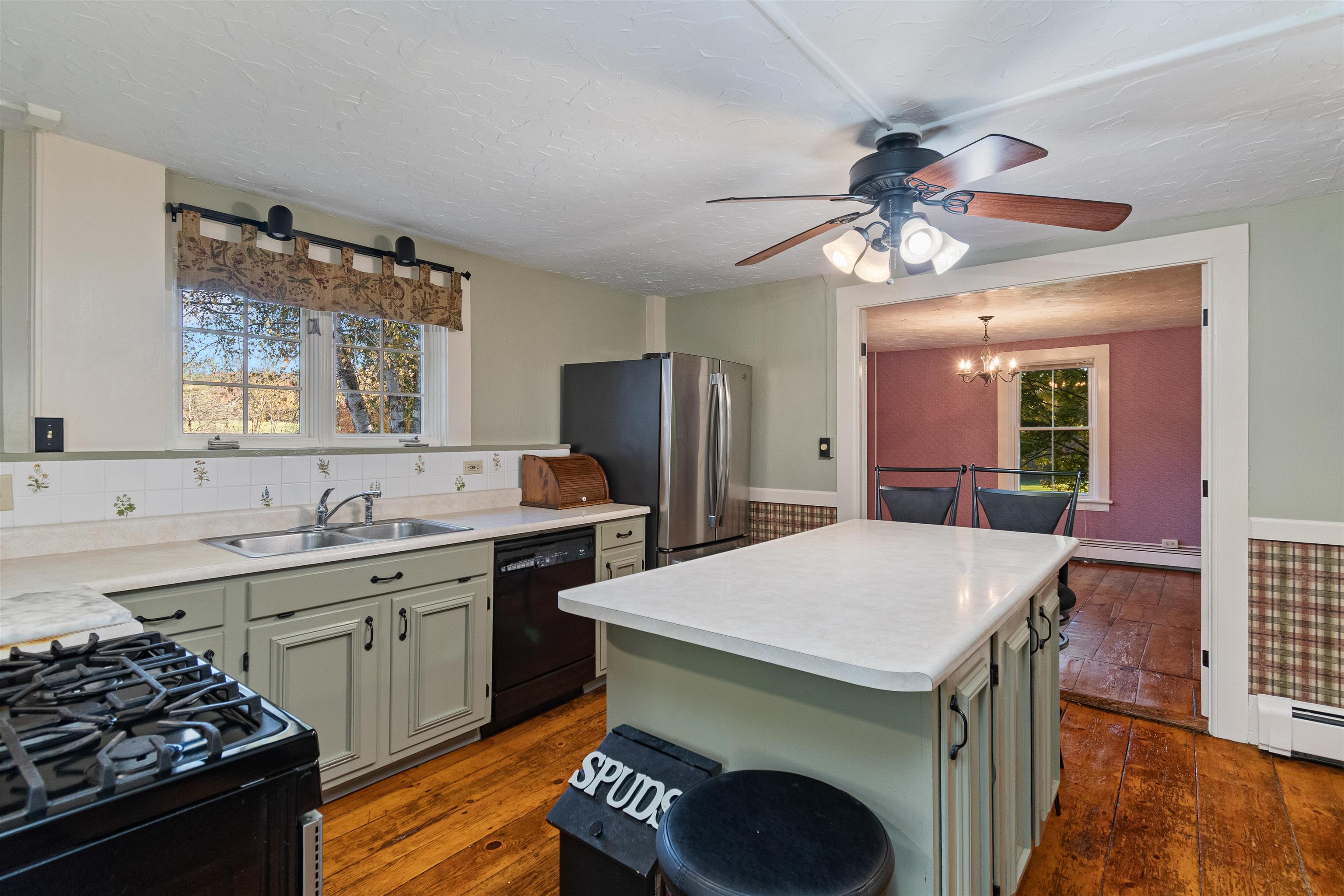 1632 Bradley Road Fairfield, VT 05455 - Photo 11 of 59