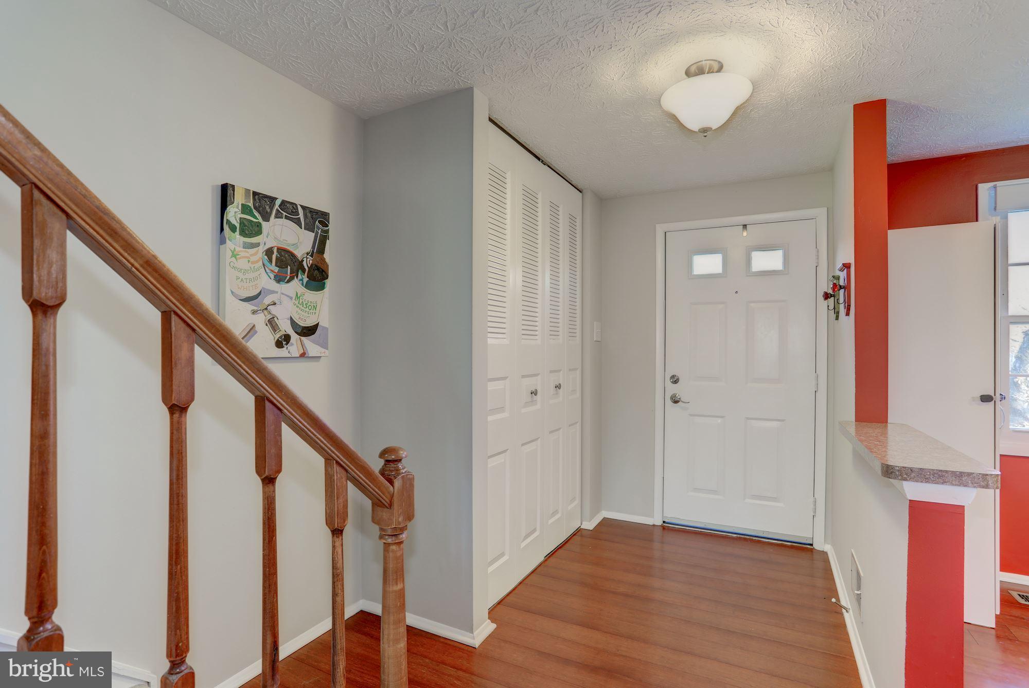 1644 Purple Sage Drive Reston, VA 20194 - Photo 2 of 30 Welcome home