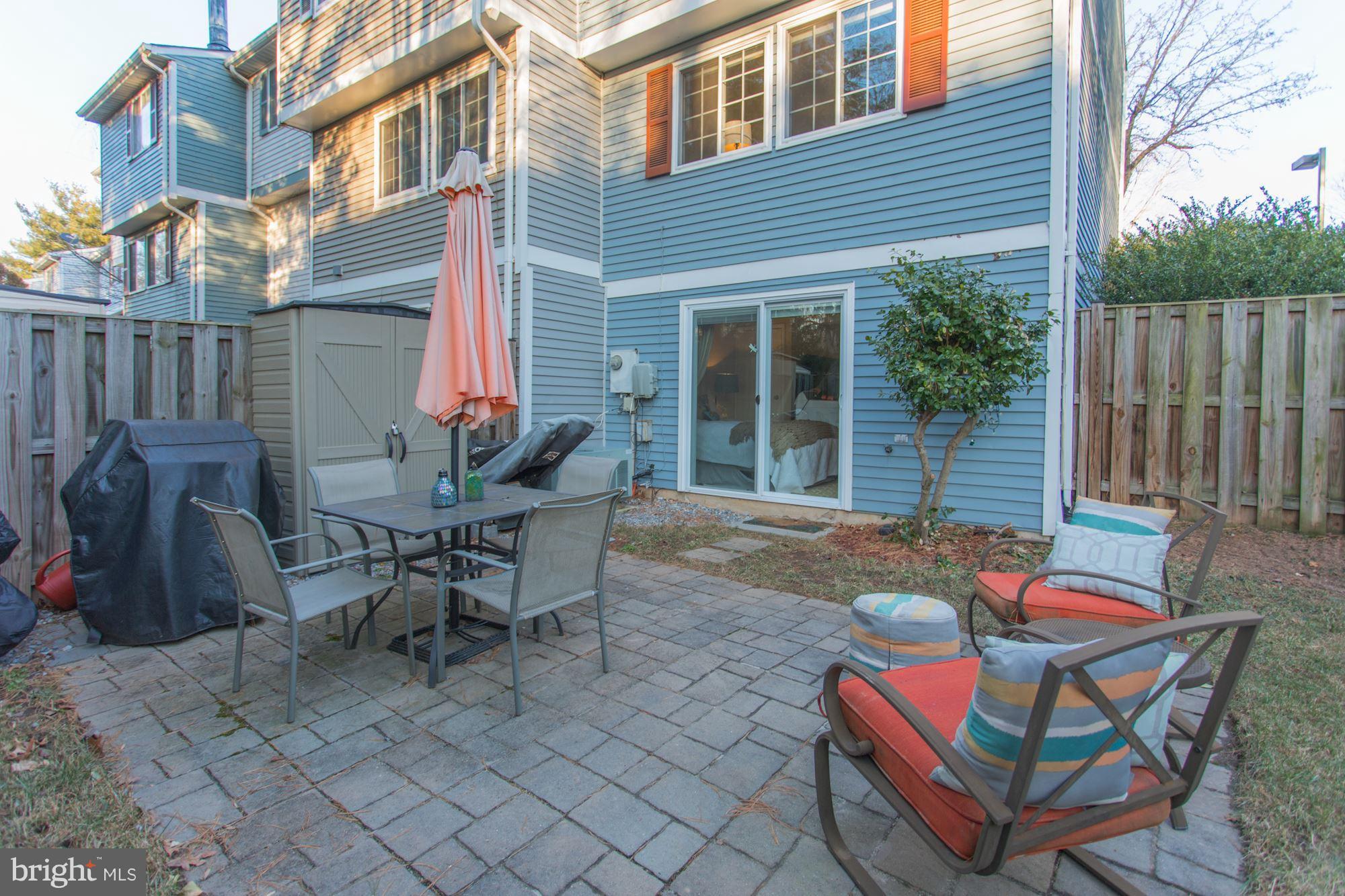 1644 Purple Sage Drive Reston, VA 20194 - Photo 26 of 30 Exterior (Rear)