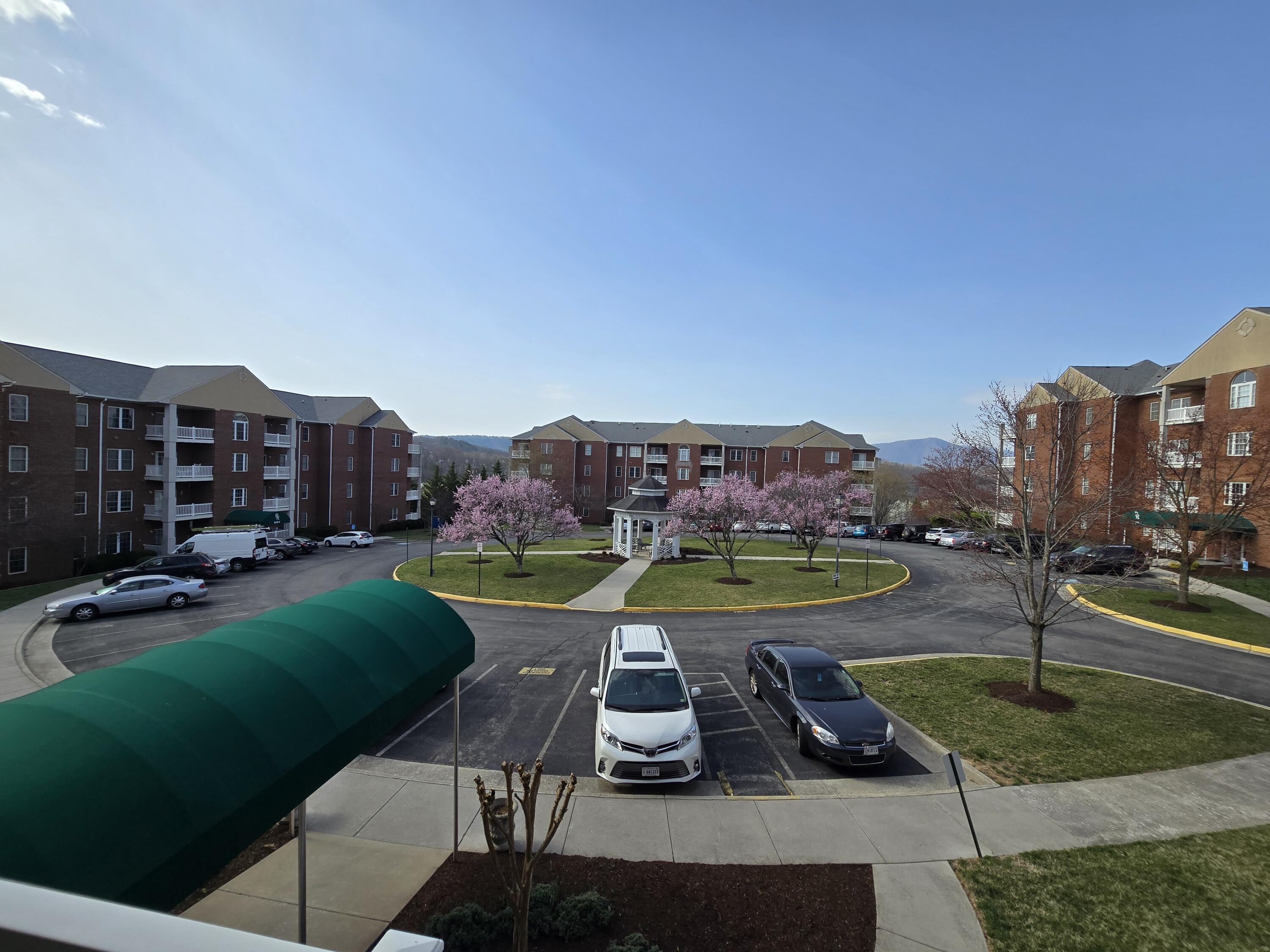4444 Pheasant Ridge Road, Unit 201 Roanoke, VA 24014 - Photo 19 of 51 20250320_103545