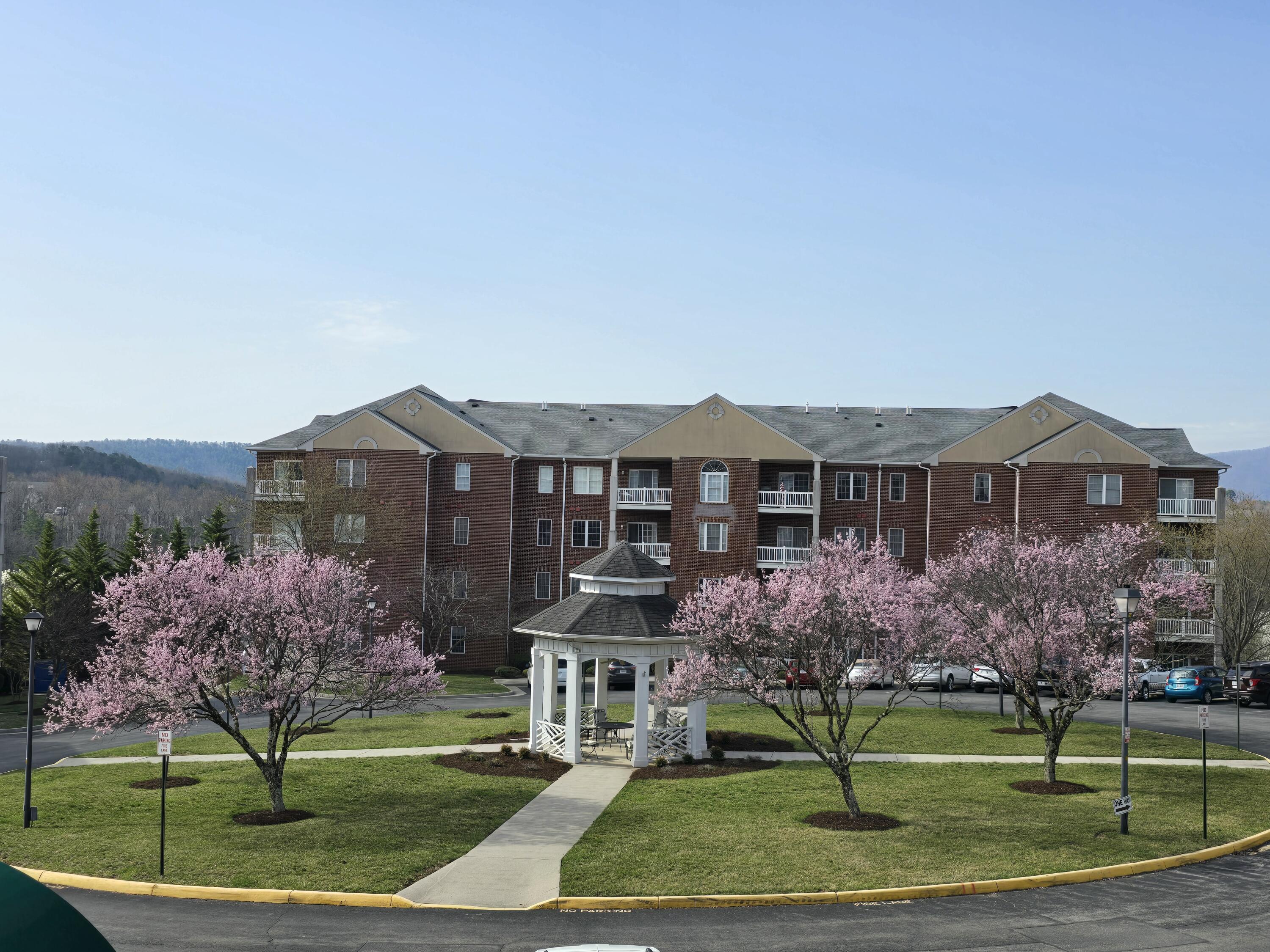 4444 Pheasant Ridge Road, Unit 201 Roanoke, VA 24014 - Photo 20 of 51 20250320_103553