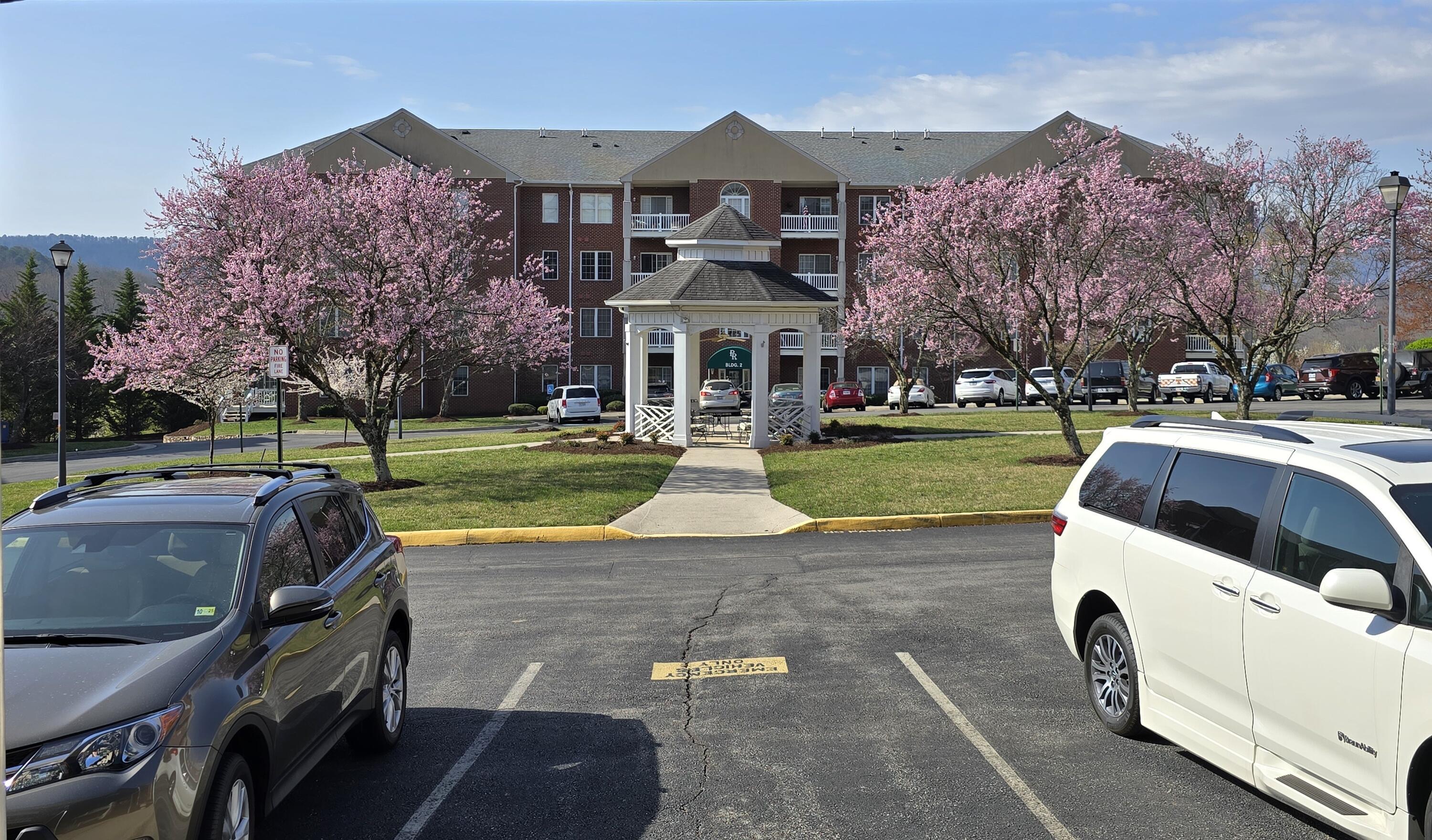4444 Pheasant Ridge Road, Unit 201 Roanoke, VA 24014 - Photo 41 of 51 20250320_104931