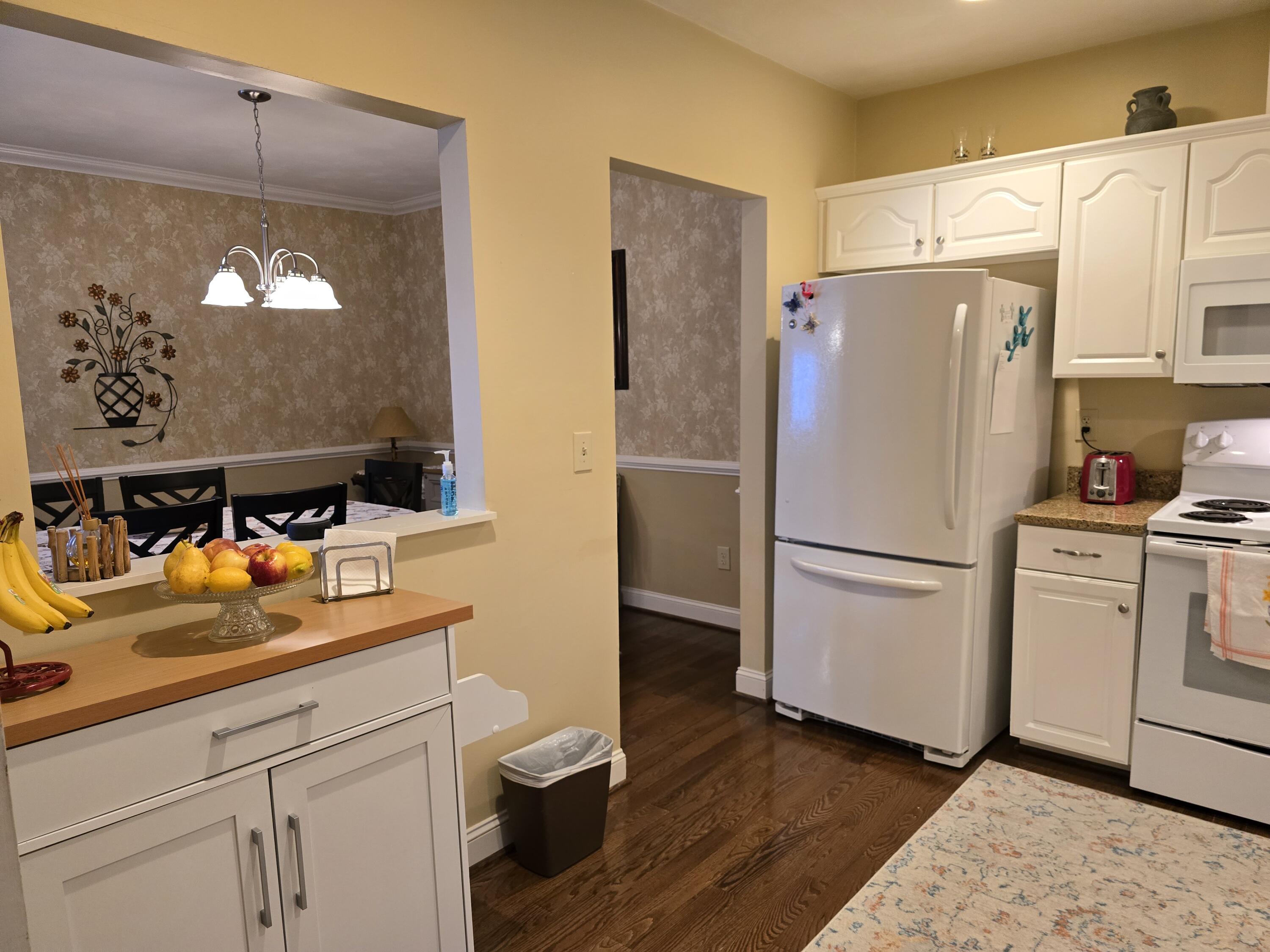 4444 Pheasant Ridge Road, Unit 201 Roanoke, VA 24014 - Photo 8 of 51 20250320_102456
