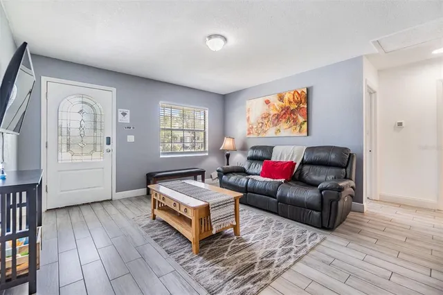 $3,500 | 4101 West Arch Street, Unit A, Tampa, FL 33607