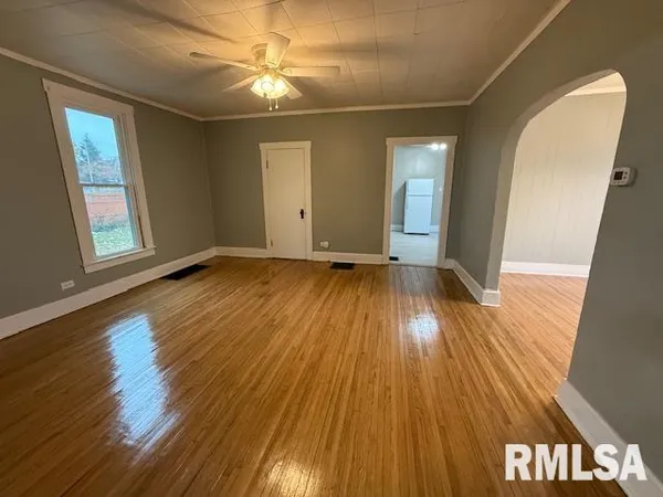 $94,900 | 421 South McArthur Street, Macomb, IL 61455