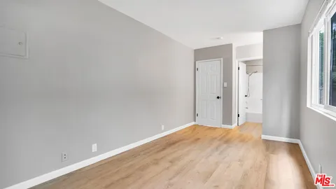 $1,699,000 | 535 Venice Way, Los Angeles, CA 90291
