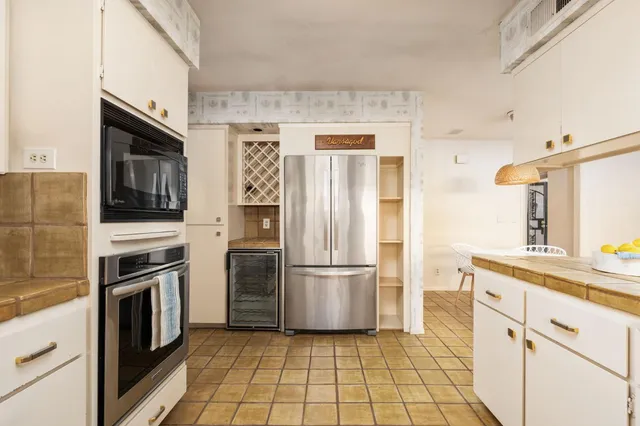 $429,000 | 5630 North El Adobe Drive, Fresno, CA 93711