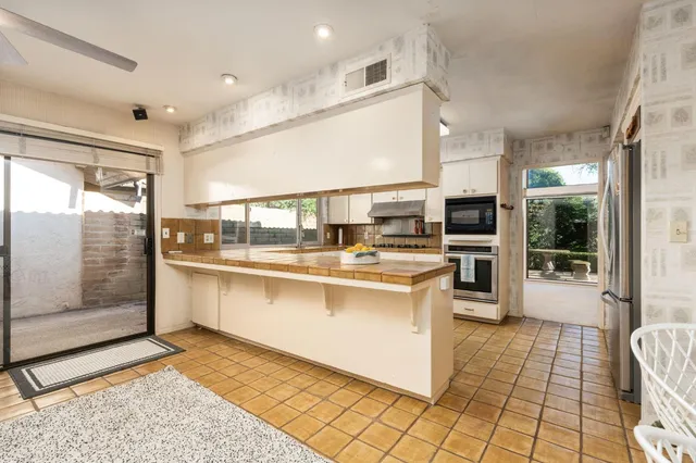 $429,000 | 5630 North El Adobe Drive, Fresno, CA 93711