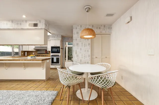 $429,000 | 5630 North El Adobe Drive, Fresno, CA 93711