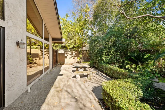 $429,000 | 5630 North El Adobe Drive, Fresno, CA 93711