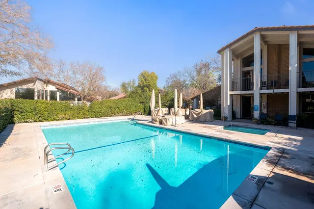 $429,000 | 5630 North El Adobe Drive, Fresno, CA 93711