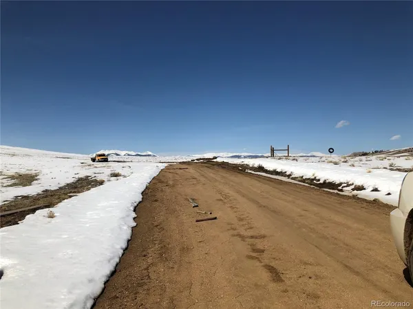 $32,000 | 803 Link Road, Como, CO 80432