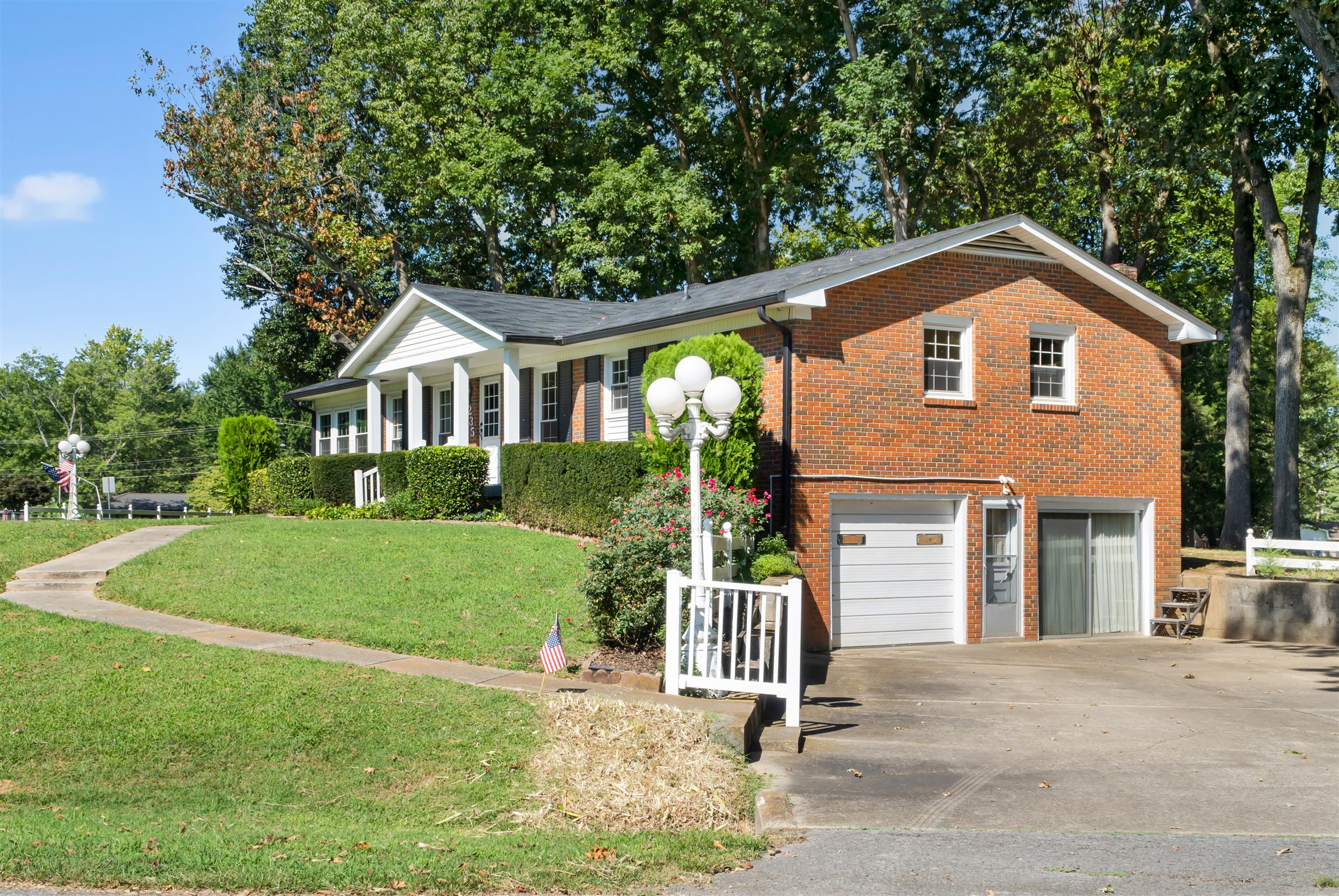 235 Shiloh Road Clarksville, TN 37042 - Photo 3 of 30 Gallery Image 3