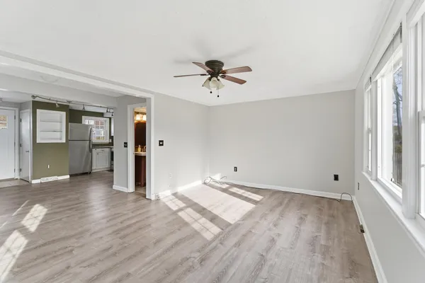 $364,000 | 25 Kern Drive, Nashua, NH 03060