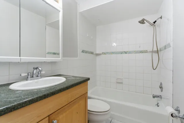 $370,000 | 25 Kern Drive, Nashua, NH 03060