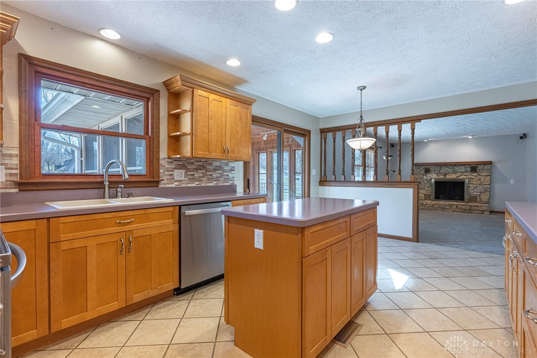3997 Willowcrest Road Beavercreek, OH 45430 - Photo 7 of 48 Gallery Image 7