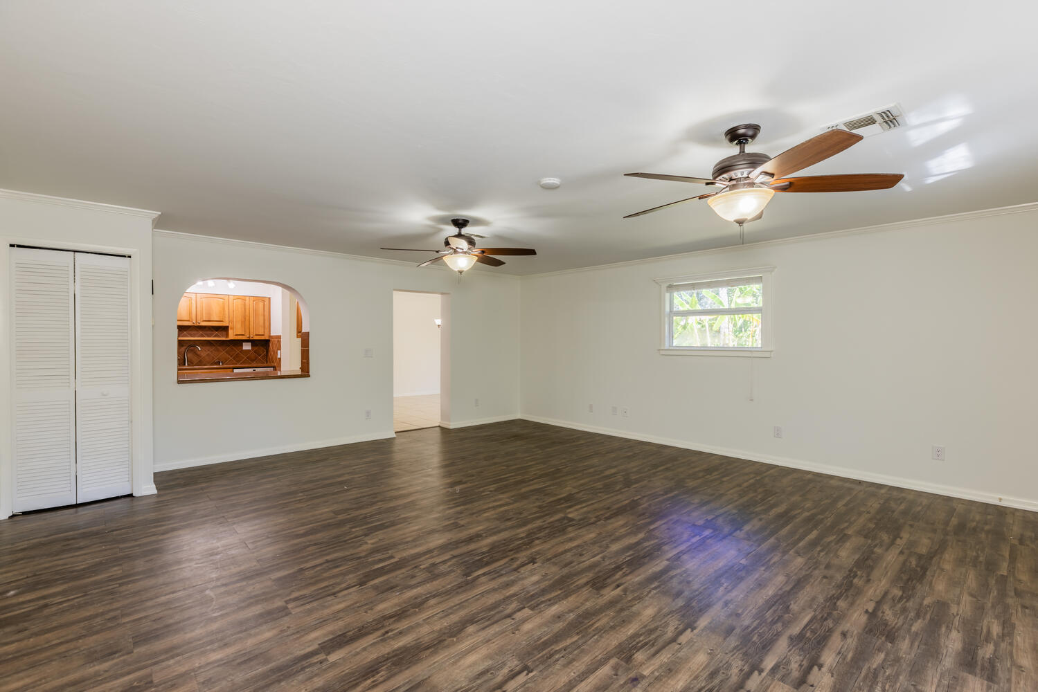289 Porter Street Naples, FL 34113 - Photo 3 of 16 289 Porter St Naples FL 34113-large-004-