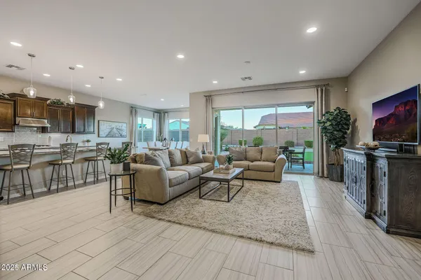 $2,595 | 18626 West Elm Street, Goodyear, AZ 85395