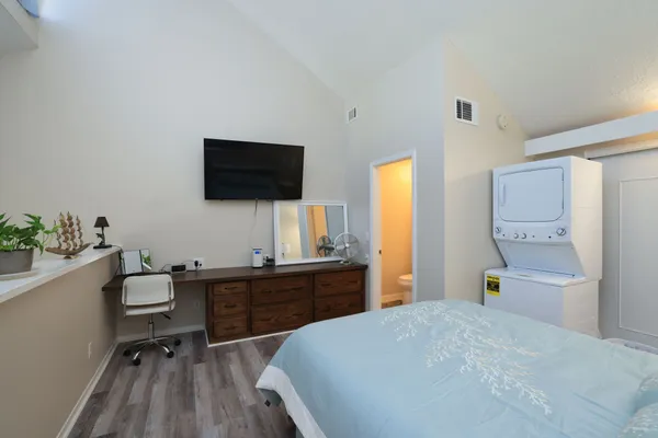 $2,350 | 12600 Melville Drive, Unit 318B, Montgomery, TX 77356