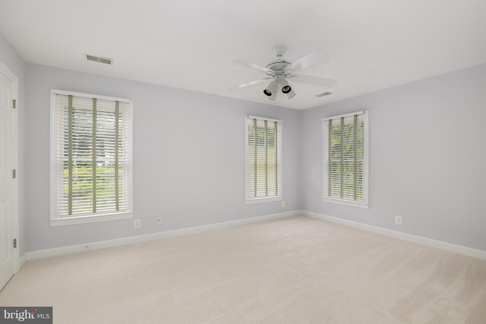 6901 Newman Road Clifton, VA 20124 - Photo 20 of 30 Bedroom