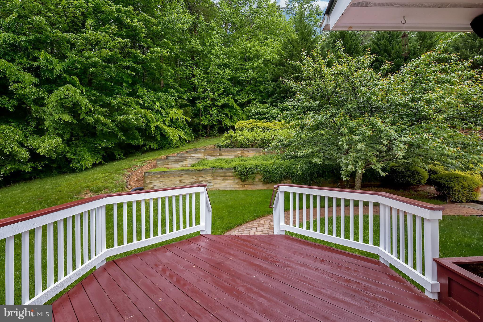 6901 Newman Road Clifton, VA 20124 - Photo 30 of 30 Rear Deck off Sunroom