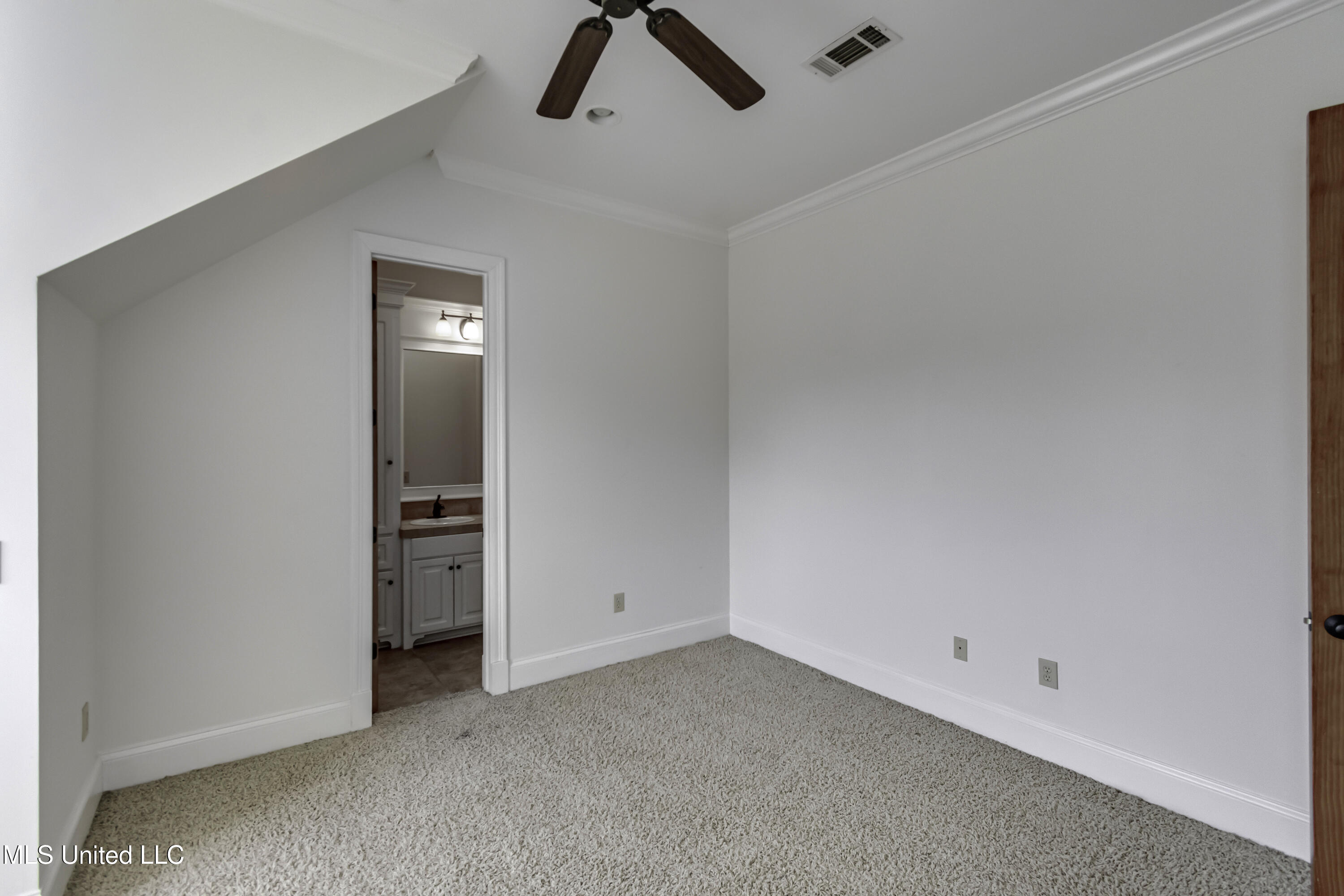 107 Northlake Lane Madison, MS 39110 - Photo 56 of 76 107 Northlake Ln--71