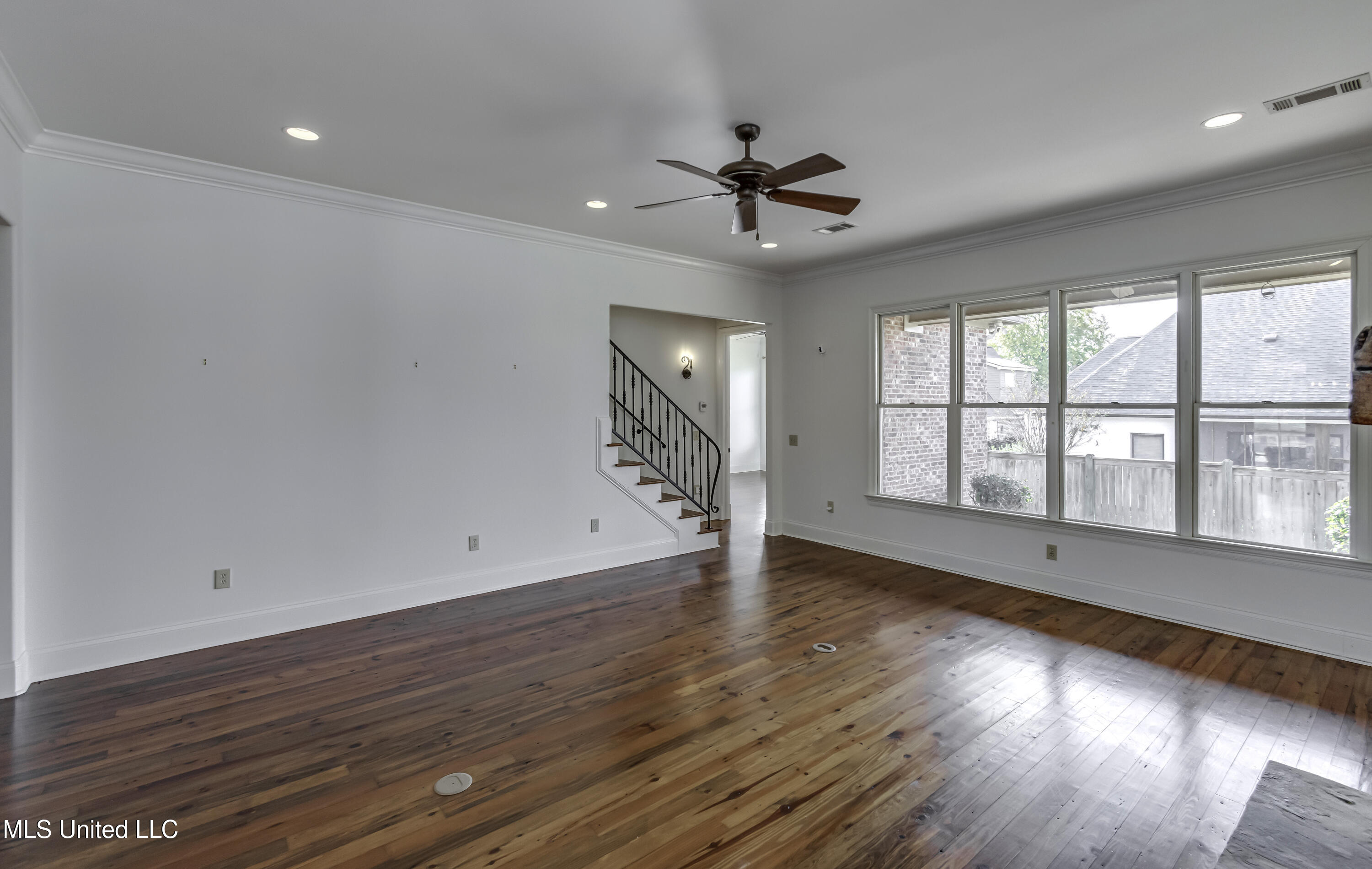 107 Northlake Lane Madison, MS 39110 - Photo 8 of 76 107 Northlake Ln--23