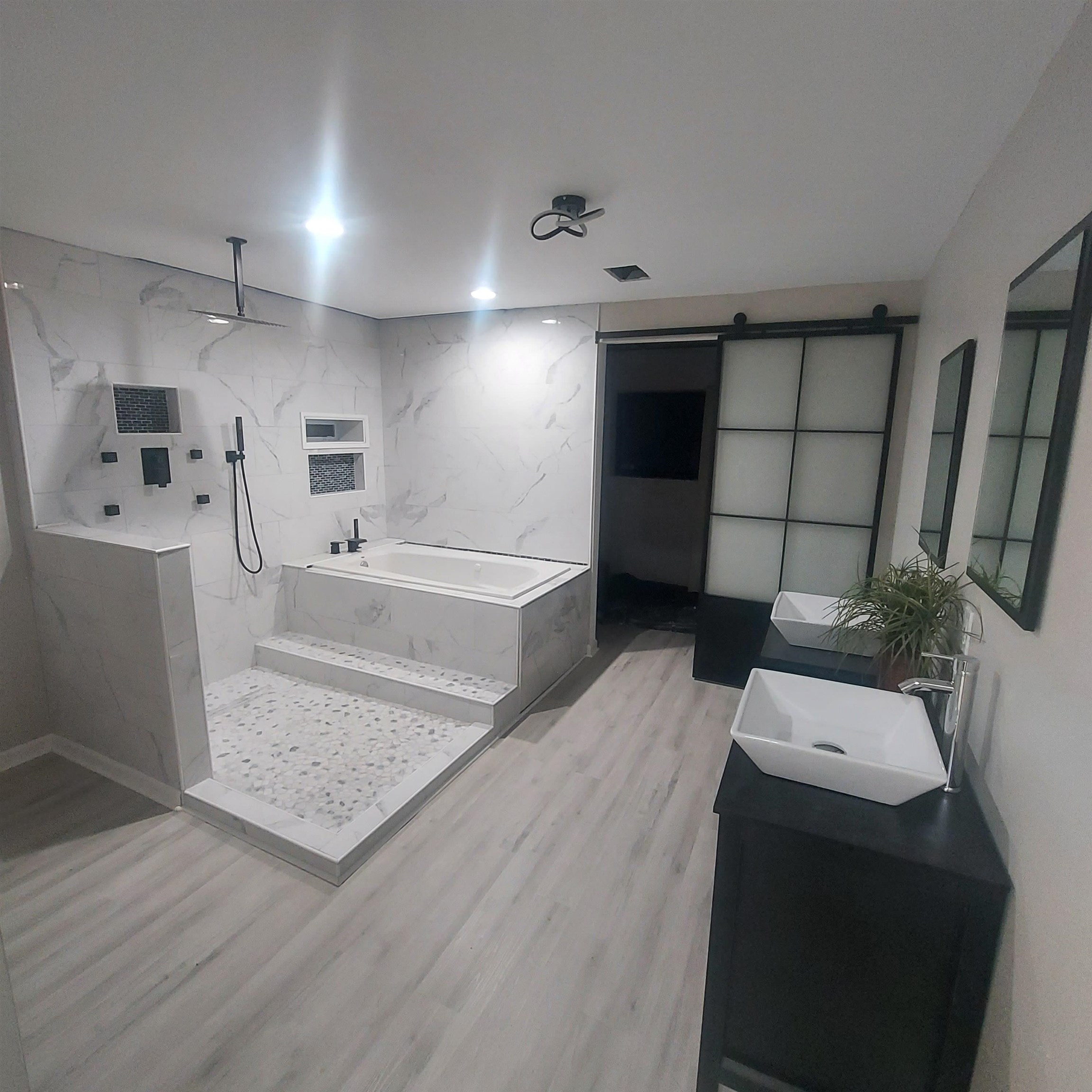 2680 Old Bainbridge Road Tallahassee, FL 32303 - Photo 11 of 27 Gallery Image 11