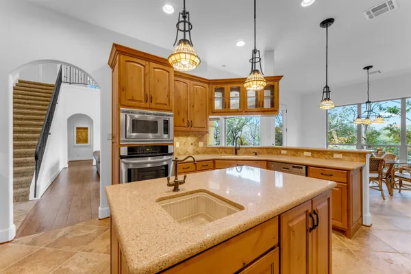 $880,000 | 413 Rock House Drive, Liberty Hill, TX 78642