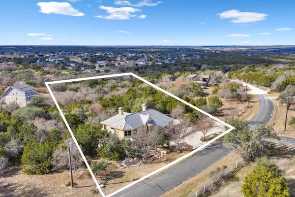 $880,000 | 413 Rock House Drive, Liberty Hill, TX 78642