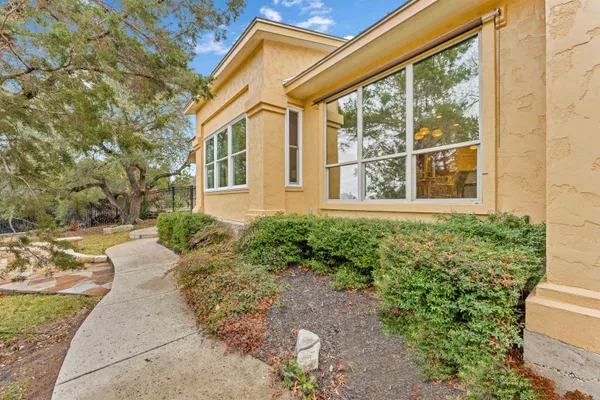 $880,000 | 413 Rock House Drive, Liberty Hill, TX 78642