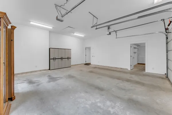 $880,000 | 413 Rock House Drive, Liberty Hill, TX 78642