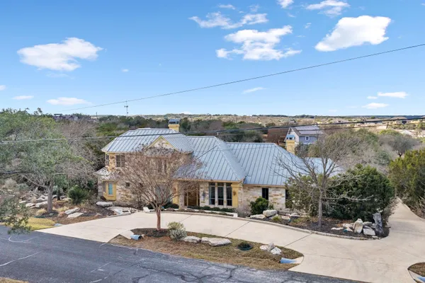$880,000 | 413 Rock House Drive, Liberty Hill, TX 78642