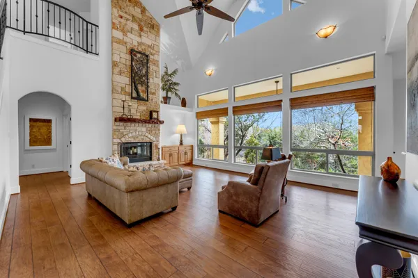 $880,000 | 413 Rock House Drive, Liberty Hill, TX 78642